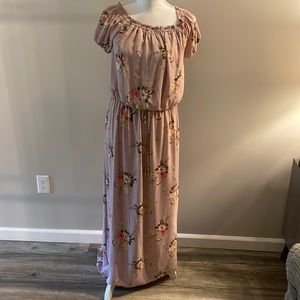New With Tags..City Studio…size Jr XL..long floral dress